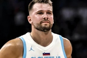 东契奇回归赛场，败北首场状态亮眼，TL观众沸腾！的简单介绍